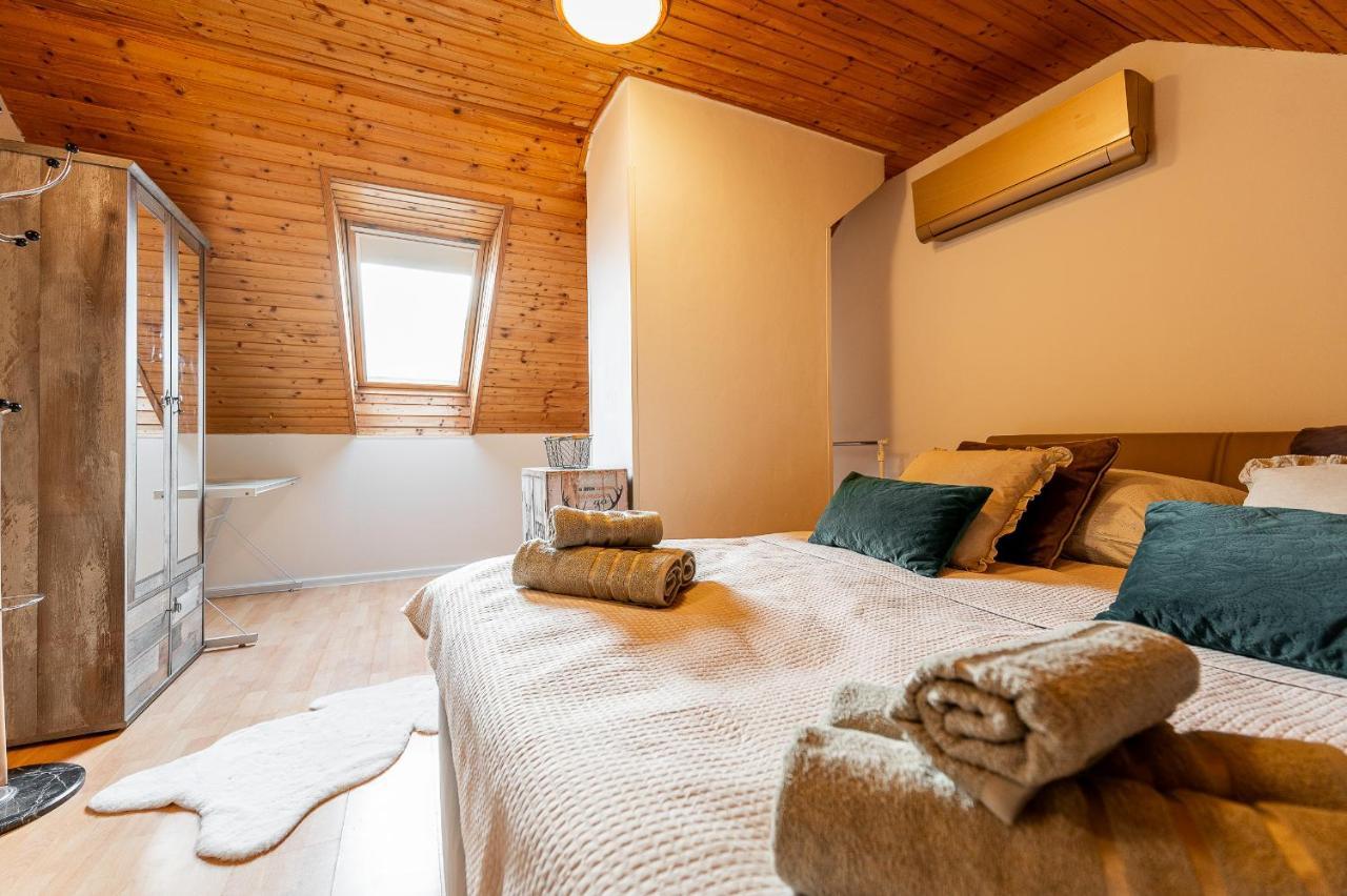Apartman Mezonet Na Namesti Kosice Exterior photo